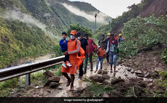 Ranikhet-Almora of Uttarakhand cut off contact with plains