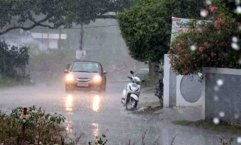 Meteorological Centre, Dehradun, alert of heavy rain in five districts of Uttarakhand for 4 days