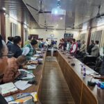 सहकारिता मुख्यालय में चेयरमैन को विदाई: डॉ. धन सिंह रावत और अधिकारी द्वारा सम्मानित