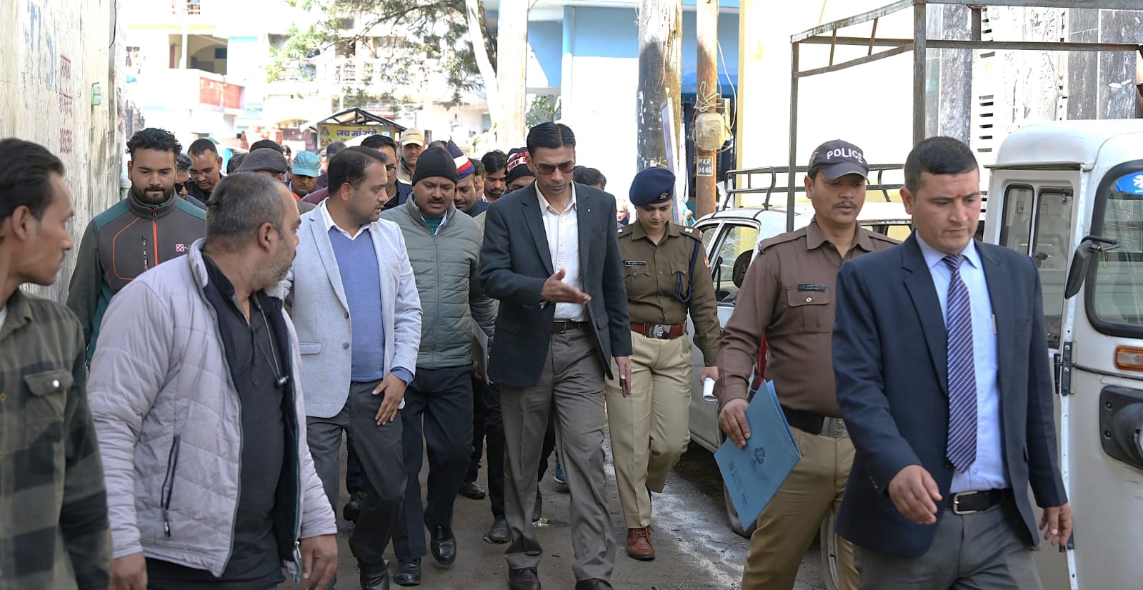 IMG-20260128-WA0094 Ganga Cleanliness Drive: डीएम का चन्द्रेश्वर नाला निरीक्षण, दूषित जल पर सख्त कार्रवाई