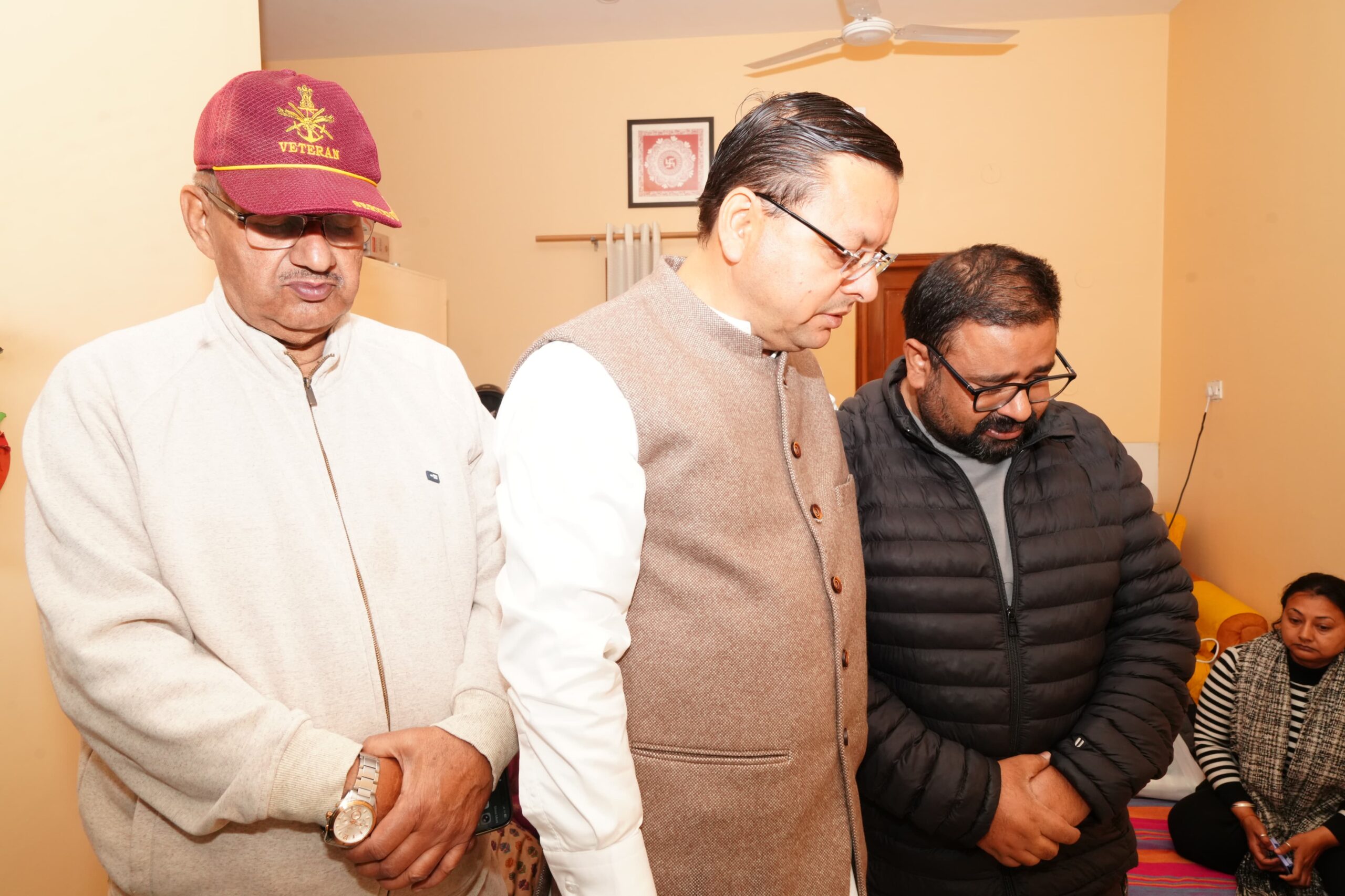 IMG-20260202-WA0009-scaled-2 मुख्यमंत्री धामी ने वरिष्ठ पत्रकार अनुपम त्रिवेदी की माता के निधन पर व्यक्त किया शोक