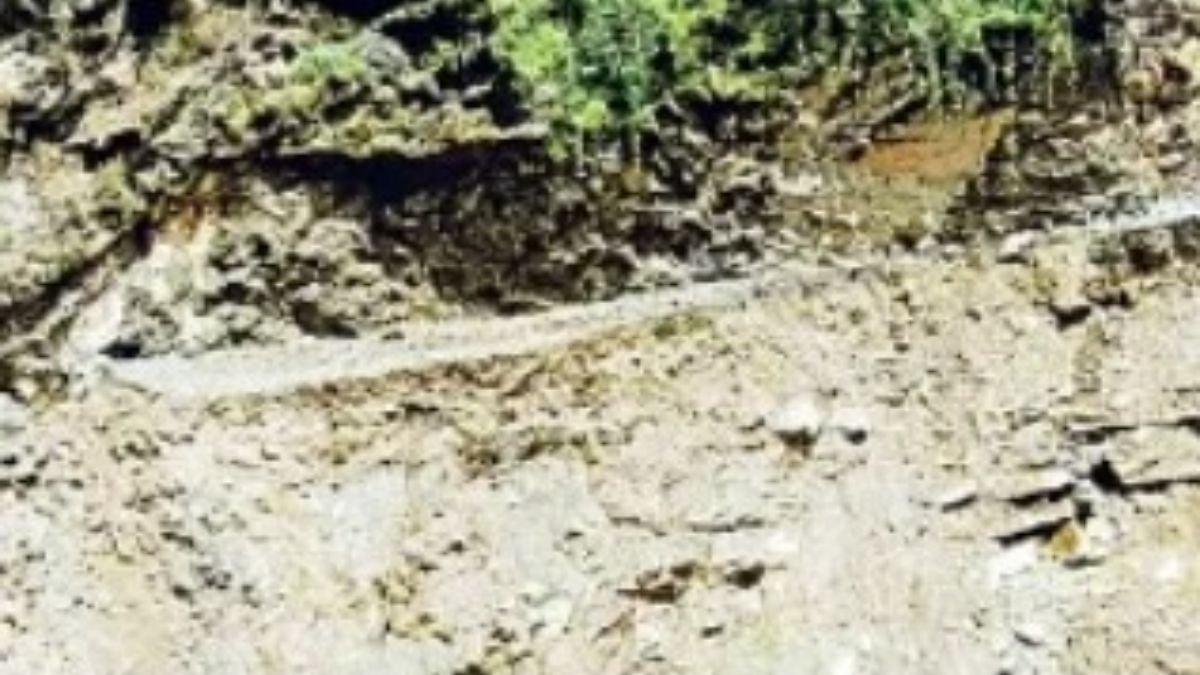 उत्तरकाशी: एक महीने से ठप है कोटगांव-कलाप मोटर मार्ग, वन भूमि की मंजूरी का इंतजार