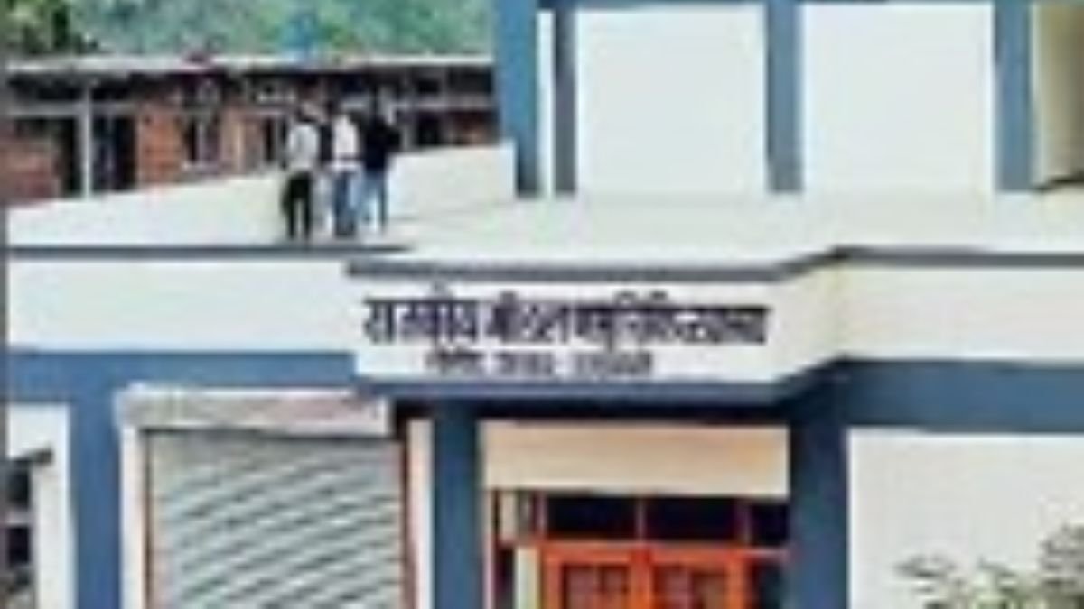 उत्तराखंड: पांच करोड़ की लागत से बना मॉडल पशु चिकित्सालय डेढ़ साल बाद भी सुविधाओं से वंचित