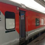 चलती ट्रेन में हुआ बच्चे का जन्म, रेलवे कर्मचारियों और मेडिकल टीम की त्वरित मदद से सुरक्षित रही मां और नवजात