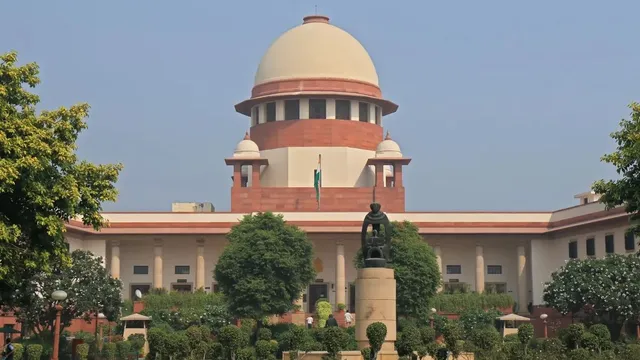 टीएमसी नाम और चुनाव चिह्न विवाद पर सुप्रीम कोर्ट का निर्देश, चुनाव आयोग से मांगी समय-सीमा