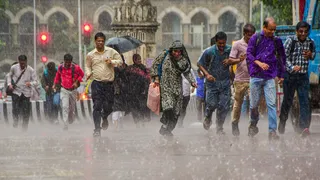 e0a4b0e0a4bee0a49ce0a4b8e0a58de0a4a5e0a4bee0a4a8-e0a4-real-1 राजस्थान में मानसून के अंतिम चरण में तेज बारिश, नदियां उफान पर और फसलें जलमग्न