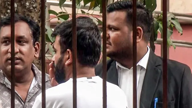 अभिजीत दीपके पुलिस हिरासत के कारण नहीं कर पाए दादी का अंतिम संस्कार, परिवार ने लगाए गंभीर आरोप