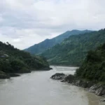 अरुणाचल प्रदेश की सियांग घाटी में प्रस्तावित पनबिजली परियोजना और स्थानीय विरोध के मायने