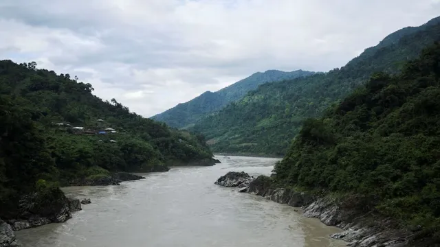 अरुणाचल प्रदेश की सियांग घाटी में प्रस्तावित पनबिजली परियोजना और स्थानीय विरोध के मायने