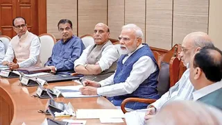 e0a495e0a4bfe0a4a8-e0a49ae0a587e0a4b9e0a4b0e0a58be0a4-real-1 किन चेहरों की होगी विदाई और कौन बनेगा नया मंत्री? केंद्रीय मंत्रिपरिषद में बदलाव की सुगबुगाहट