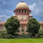 दिल्ली मेट्रो बंदी और ट्रेन सेवाओं पर रोक के खिलाफ सुप्रीम कोर्ट में अवमानना याचिका