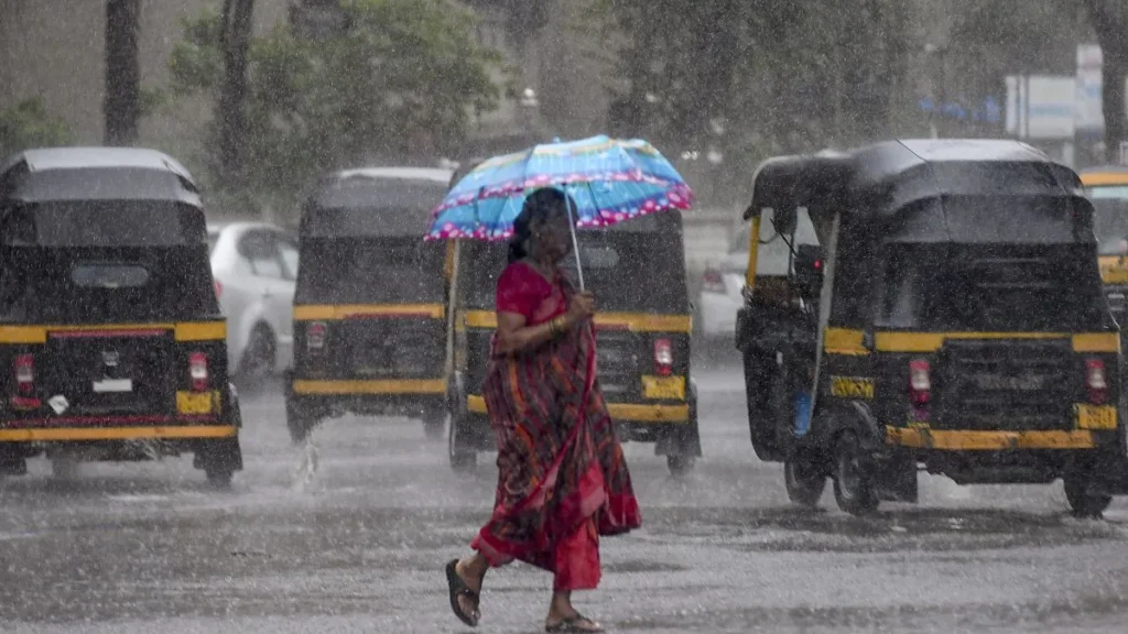 e0a4a6e0a587e0a4b6-e0a495e0a587-e0a495e0a488-e0a4b0e0a-real-2-1024x576 देश के कई राज्यों में मौसम का मिजाज बदला, अगले छह दिनों तक बारिश और आंधी का अलर्ट