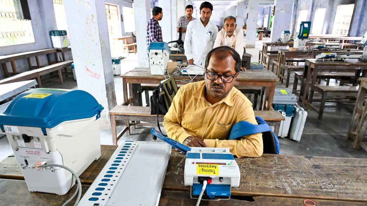 पश्चिम बंगाल में मतदाता सूची संशोधन के बाद BLOs को मिला नया कार्य, उठाई गईं चिंताएं