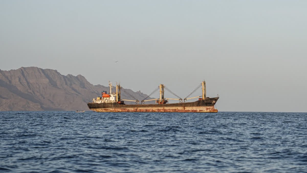 रोमानिया बंदरगाह पर पहुंचा ड्रोन हमले का शिकार हुआ टैंकर, सभी भारतीय नाविक सुरक्षित