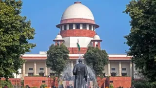 e0a4b6e0a580e0a4b0e0a58de0a4b7-e0a485e0a4a6e0a4bee0a4-real-1 शीर्ष अदालत ने केंद्र को लगाई फटकार, सड़क हादसों की रिपोर्ट में देरी पर मांगा स्पष्टीकरण