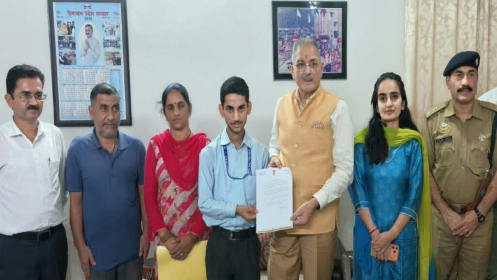 हिमाचल प्रदेश में साइबर ठगी और छात्र के हॉस्टल से गिरने का मामला, पुलिस कर रही है जांच